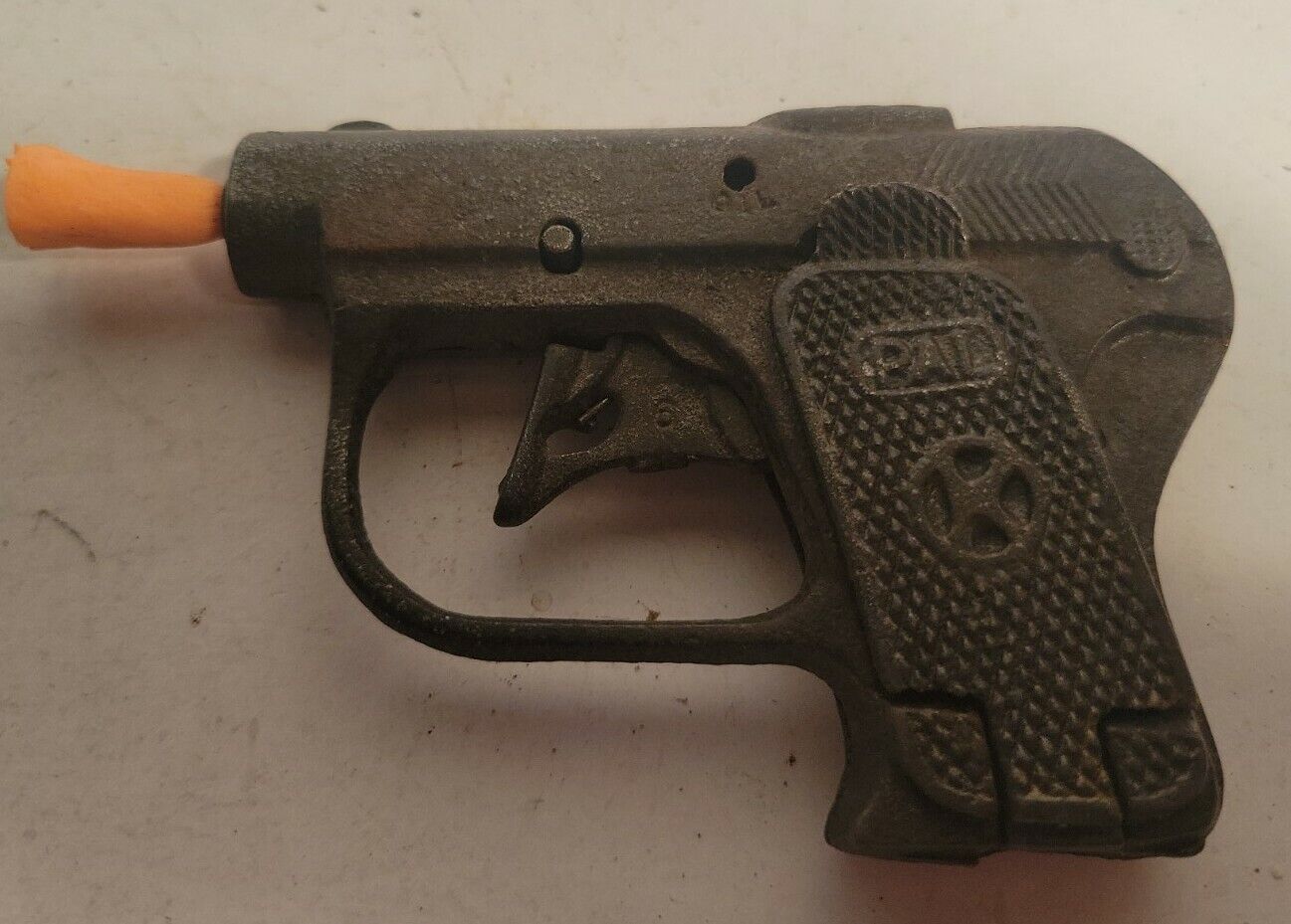 Vintage Kilgore “pal” Toy Cap Gun Cast Iron Revolver P12 Snub Nose With Ammo