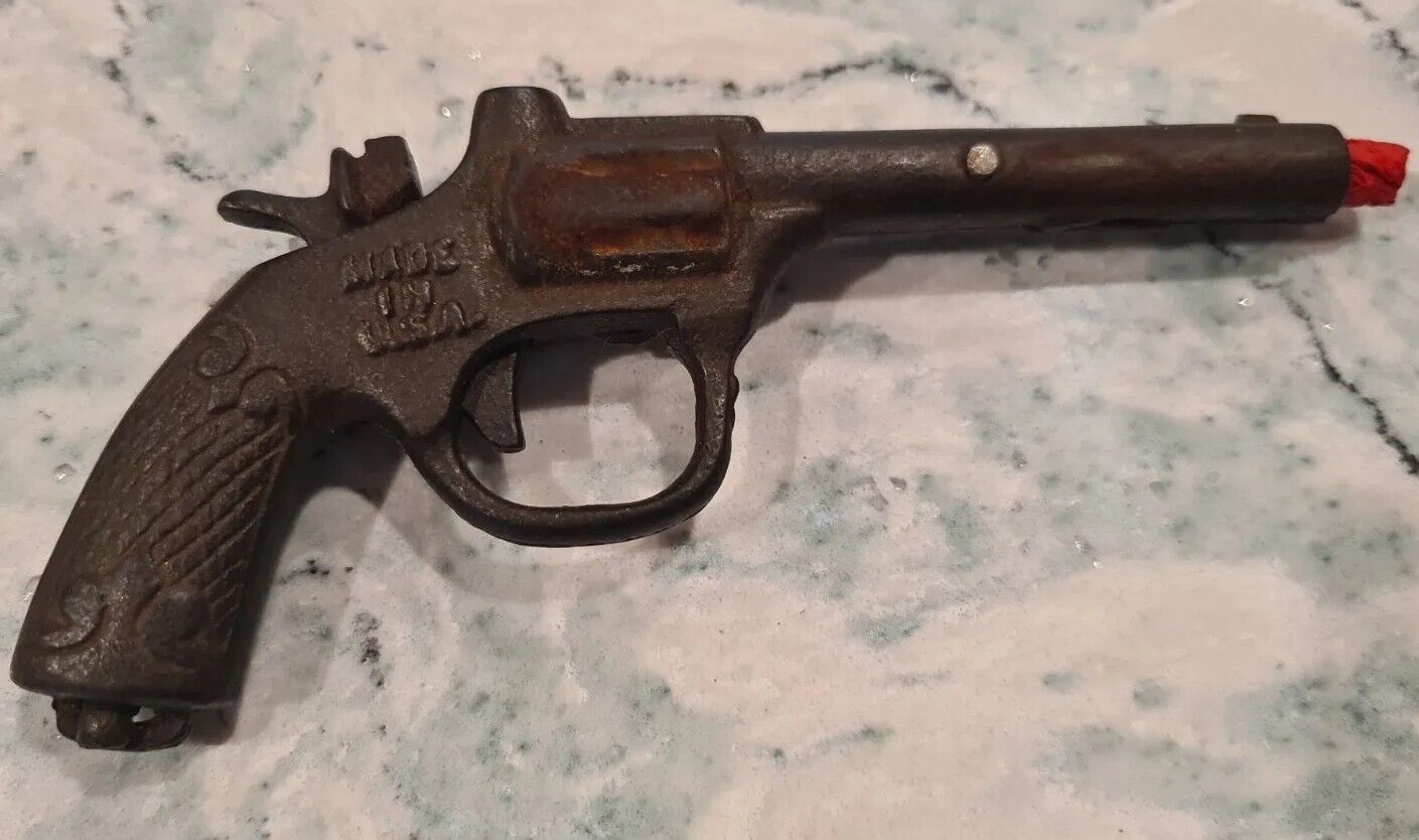 Antique King Cast Iron Single Shot Toy Pistol Cowboy Cap Gun